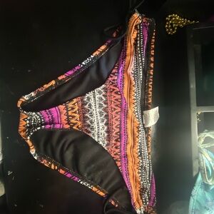 Women’s bikini bottoms